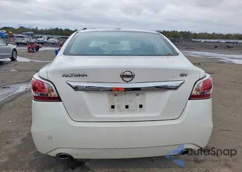 2015 Nissan Altima 2.5 Sv из США, поврежденный, VIN 1N4AL3AP2FC115429